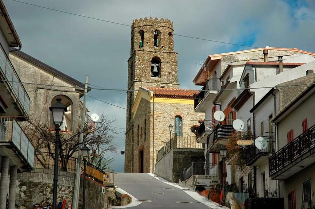 Appartamento Perito Exteriér fotografie